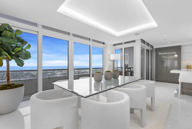 The Plaza of The Palm Beaches Unit Ph3ab photo 3