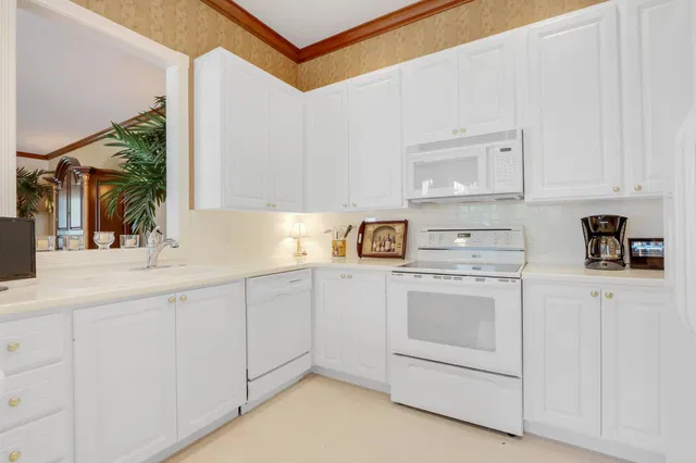 Island at Abacoa Residence photo 7