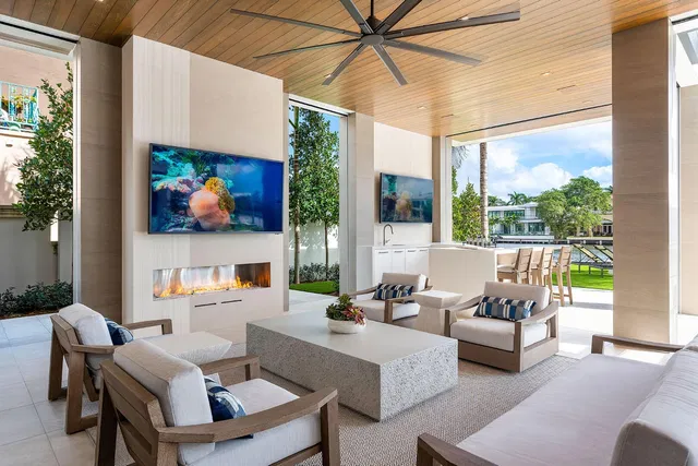 Royal Palm Yacht and Country Club Residence photo 19
