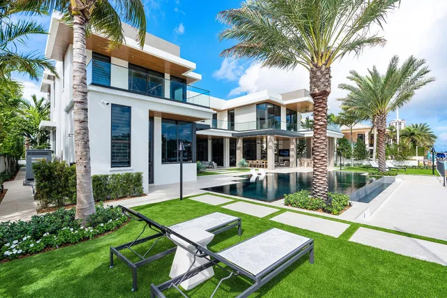 Royal Palm Yacht and Country Club Residence photo 27