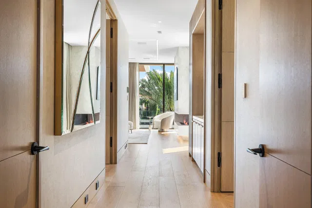 Royal Palm Yacht and Country Club Residence photo 49