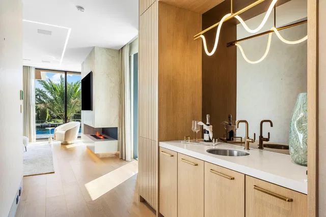 Royal Palm Yacht and Country Club Residence photo 50