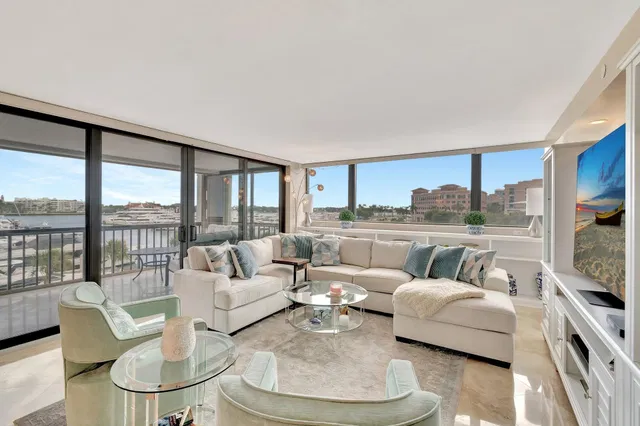 Waterview Towers Unit 506 photo 14
