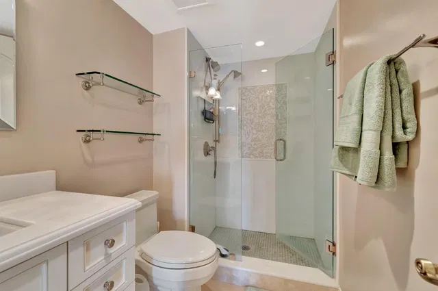Waterview Towers Unit 506 photo 47