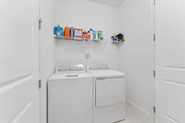Residence photo 22