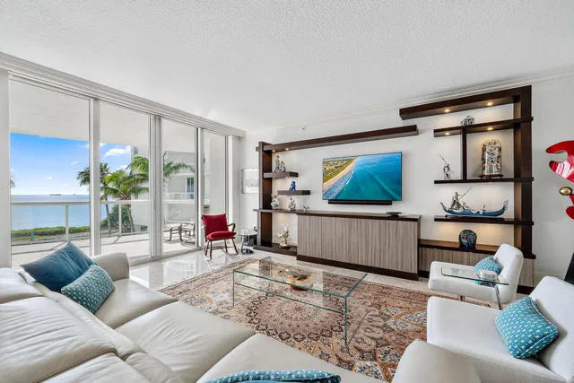 Beach Front at Singer Island Unit 403 photo 3