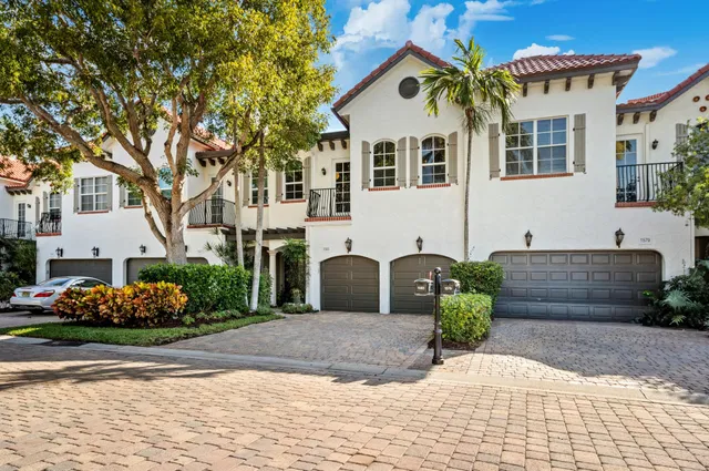 Palm Trail Delray Beach Residence photo 3