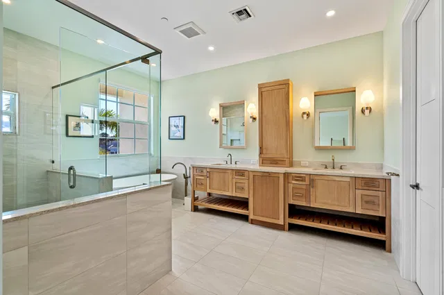 Palm Trail Delray Beach Residence photo 20