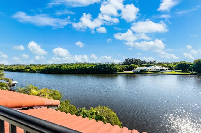 Palm Trail Delray Beach Residence photo 38