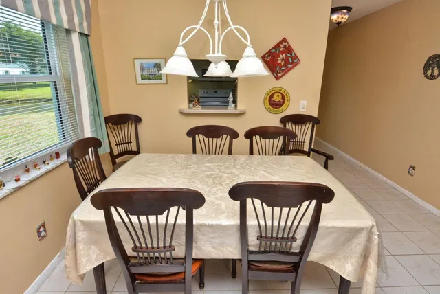 Unit 1701 photo 14