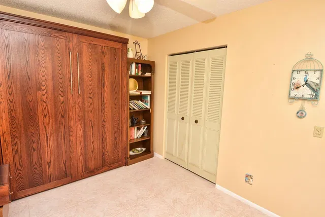 Unit 1701 photo 22