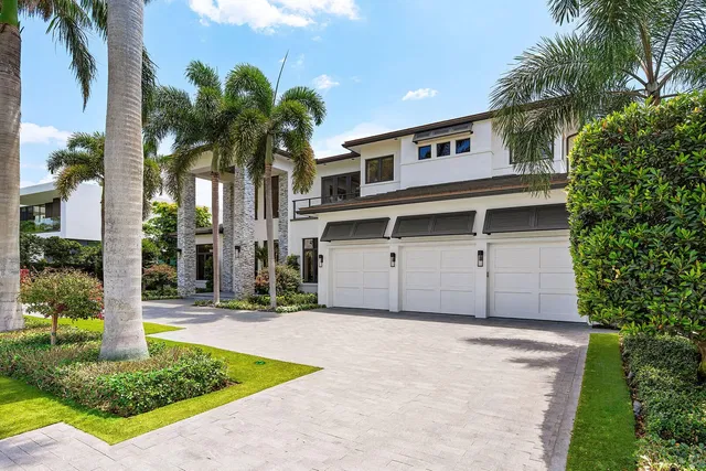 Royal Palm Yacht and Country Club Residence photo 5