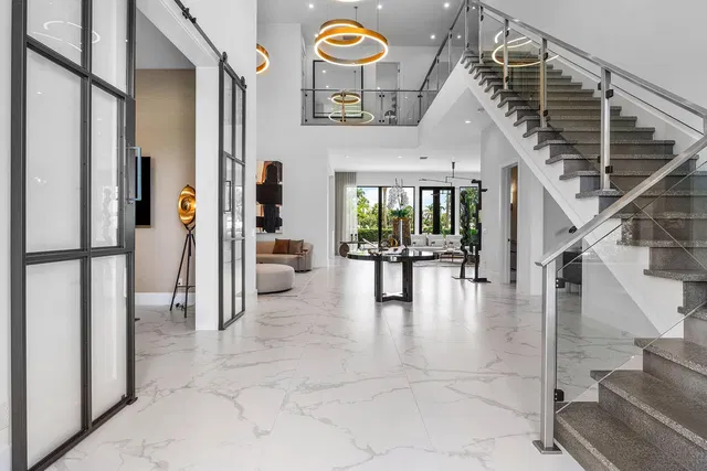 Royal Palm Yacht and Country Club Residence photo 8