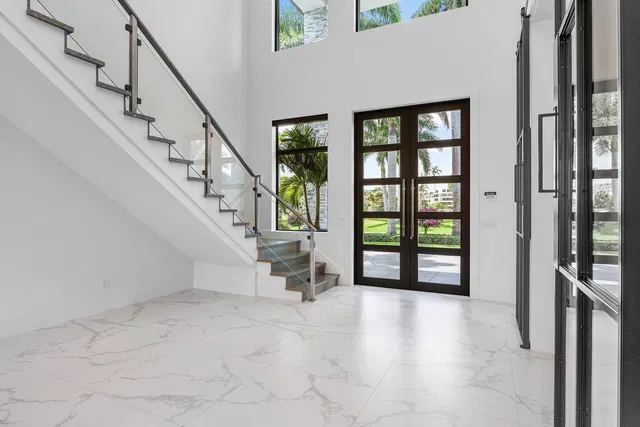 Royal Palm Yacht and Country Club Residence photo 38