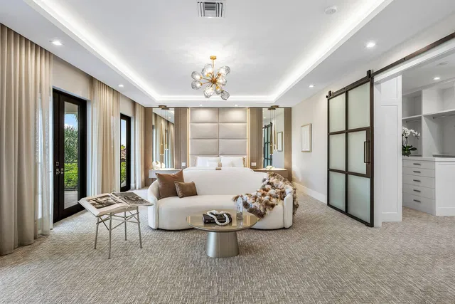 Royal Palm Yacht and Country Club Residence photo 42