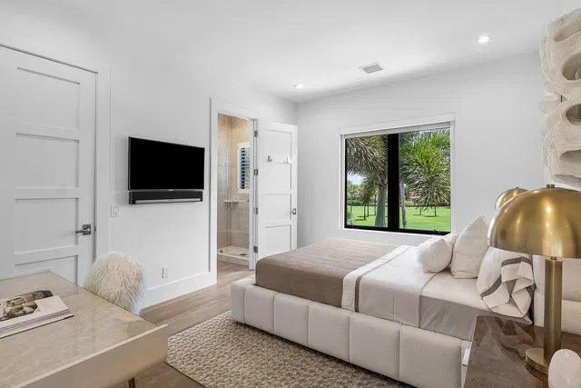Royal Palm Yacht and Country Club Residence photo 58