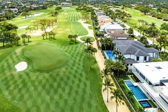 Royal Palm Yacht and Country Club Residence photo 97