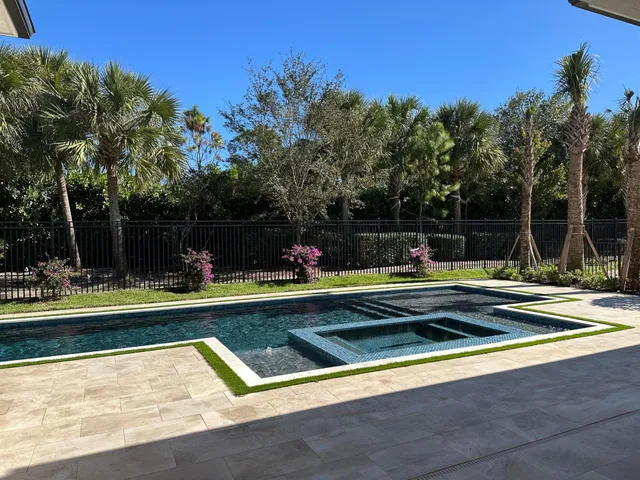 Avenir Unit Lot 21 photo 5