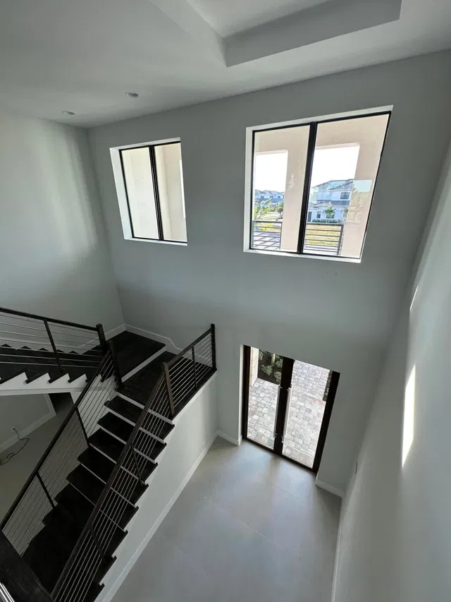 Avenir Unit Lot 21 photo 8