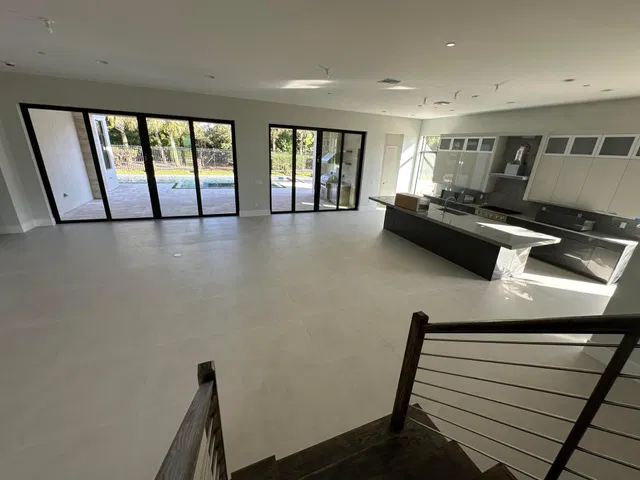 Avenir Unit Lot 21 photo 13
