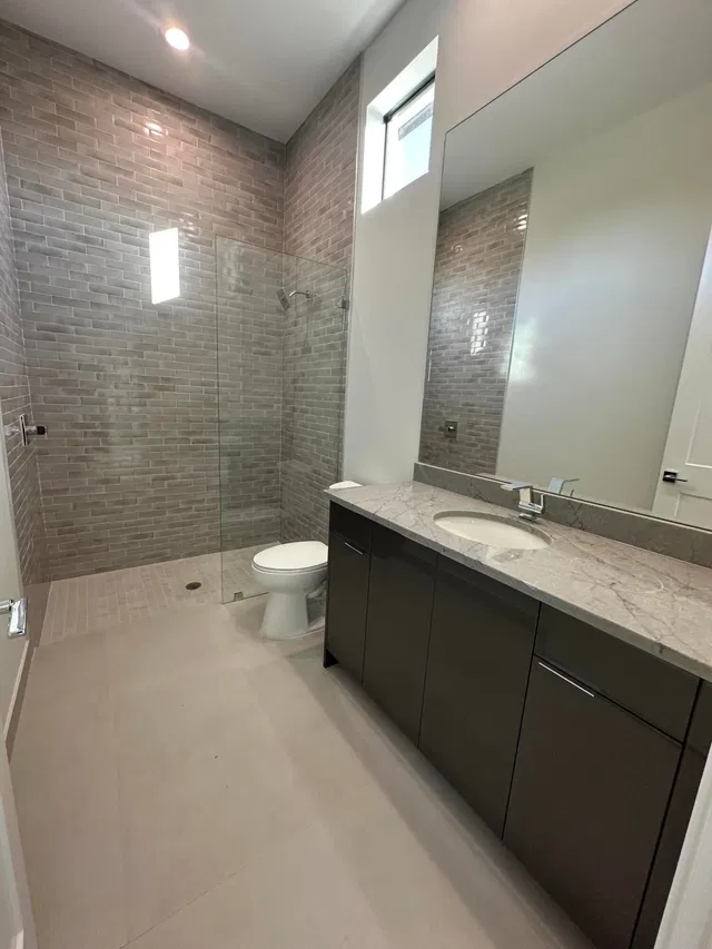 Avenir Unit Lot 21 photo 27
