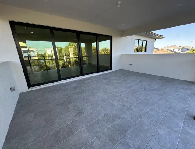 Avenir Unit Lot 21 photo 33