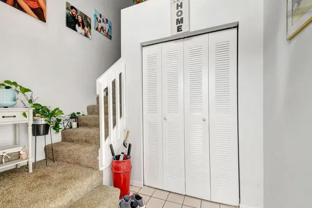 Unit 204 photo 5