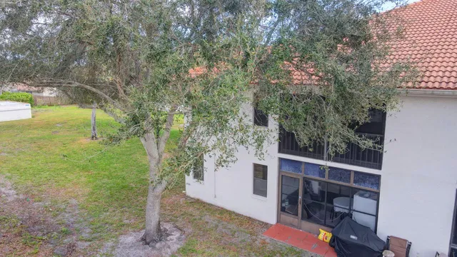 Unit 204 photo 52