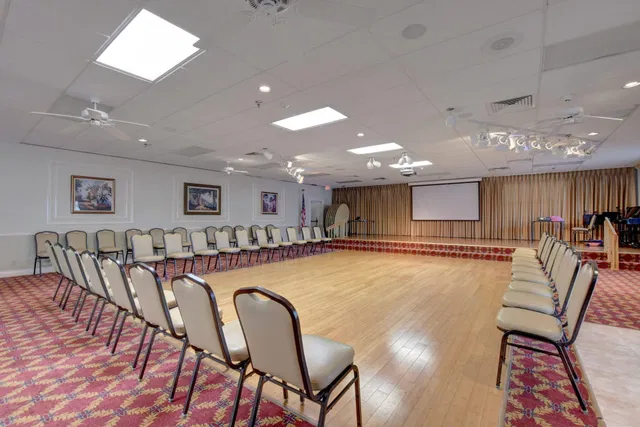 Unit 204 photo 67