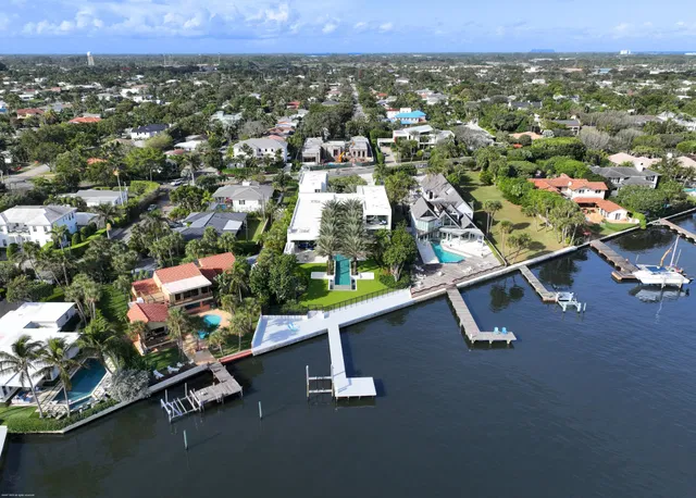 SoSo West Palm Beach Residence photo 3