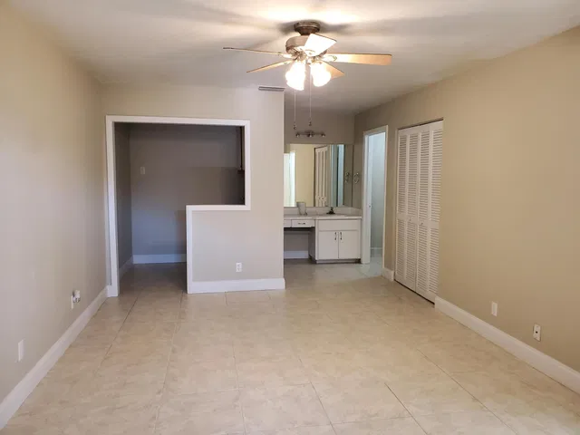  Residence photo 21
