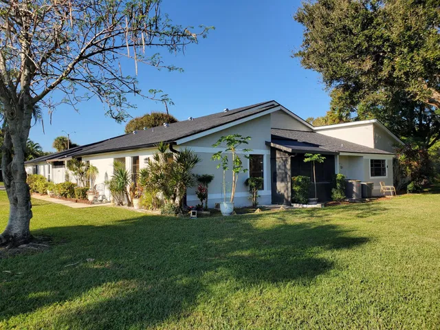  Residence photo 28