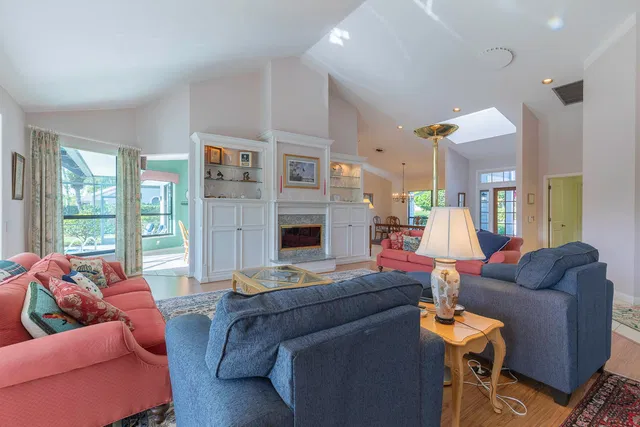 Harbour Ridge Residence photo 6