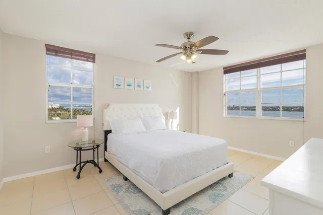 Flagler Pointe Unit 840 photo 9