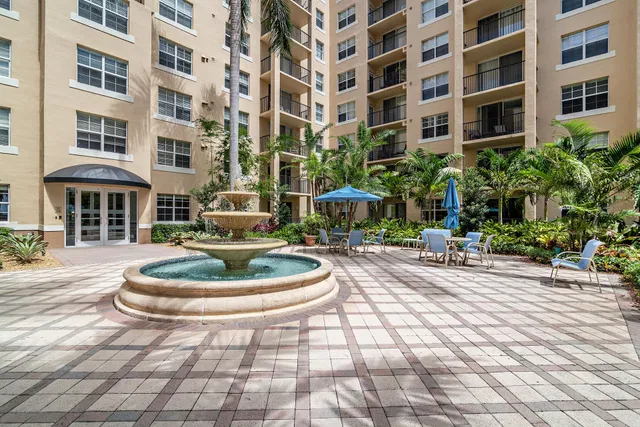 Flagler Pointe Unit 840 photo 21