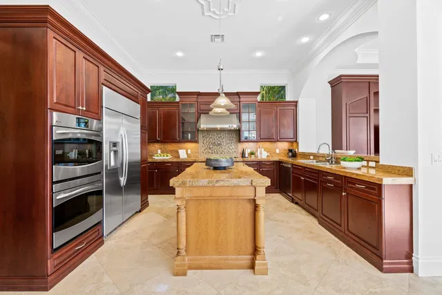 Boca Bath & Tennis Residence photo 11