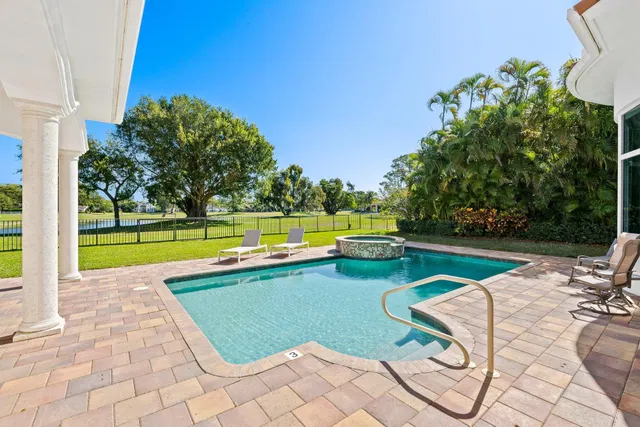 Boca Bath & Tennis Residence photo 45