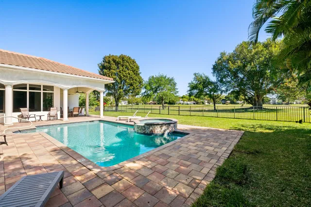 Boca Bath & Tennis Residence photo 49