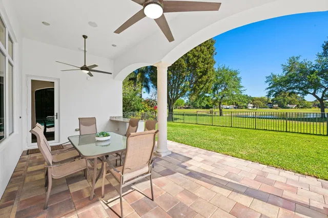 Boca Bath & Tennis Residence photo 50