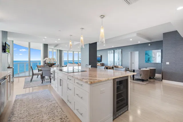 Beach Front at Singer Island Unit 1401 photo 4