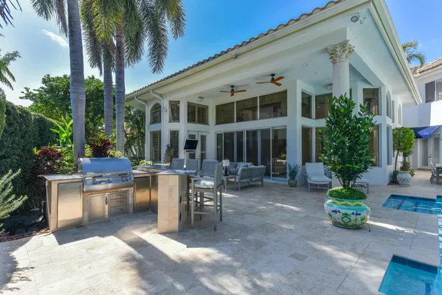 Royal Palm Yacht and Country Club Residence photo 17