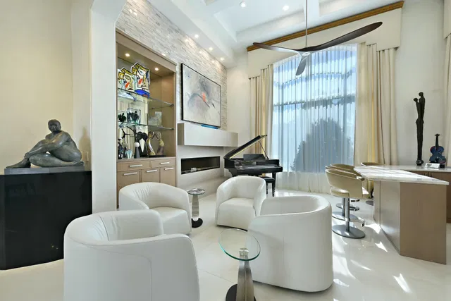 Royal Palm Yacht and Country Club Residence photo 22