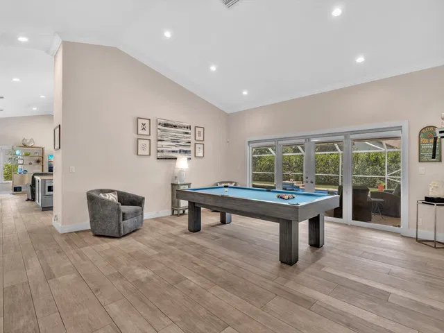 Colonnade Boca Raton Residence photo 9