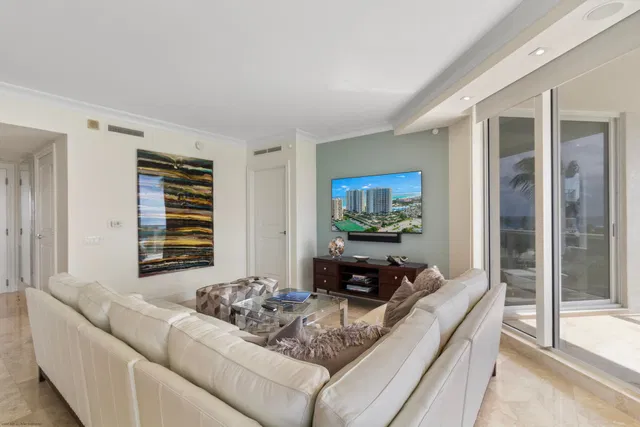 Ritz Carlton Residences Singer Island Unit 304b photo 6