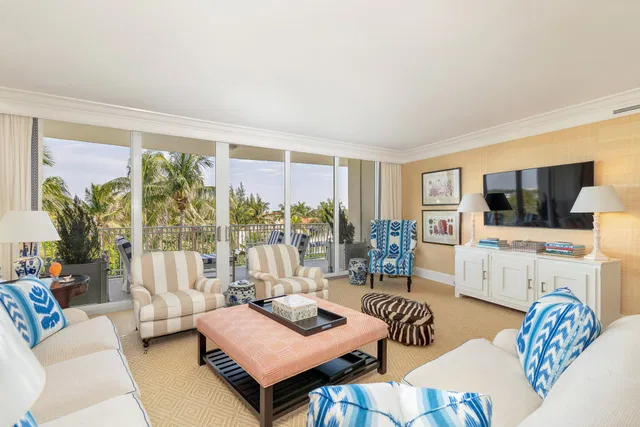 One Royal Palm Way Palm Beach Unit G-4 photo 4