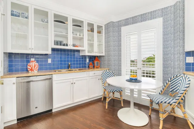 One Royal Palm Way Palm Beach Unit G-4 photo 8