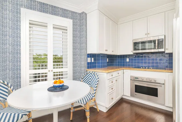 One Royal Palm Way Palm Beach Unit G-4 photo 9
