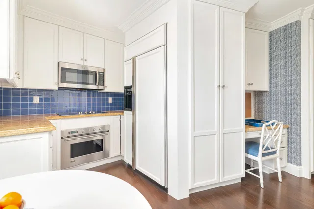 One Royal Palm Way Palm Beach Unit G-4 photo 10