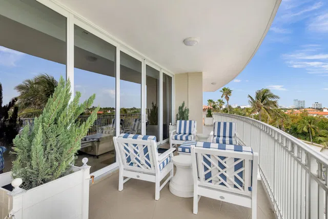 One Royal Palm Way Palm Beach Unit G-4 photo 16