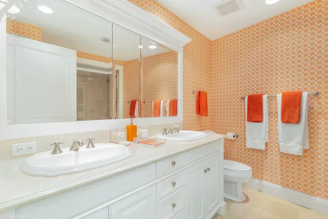 One Royal Palm Way Palm Beach Unit G-4 photo 17